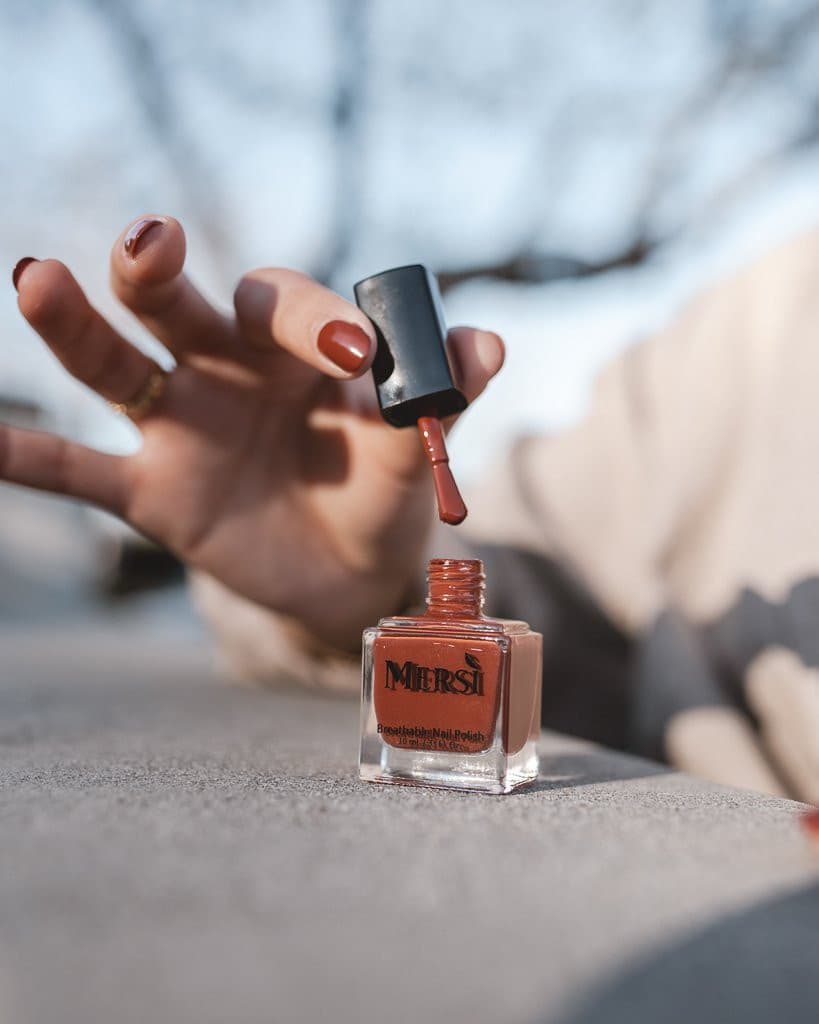 Fly Geyser Halal Nail Polish Breathable 10ML.