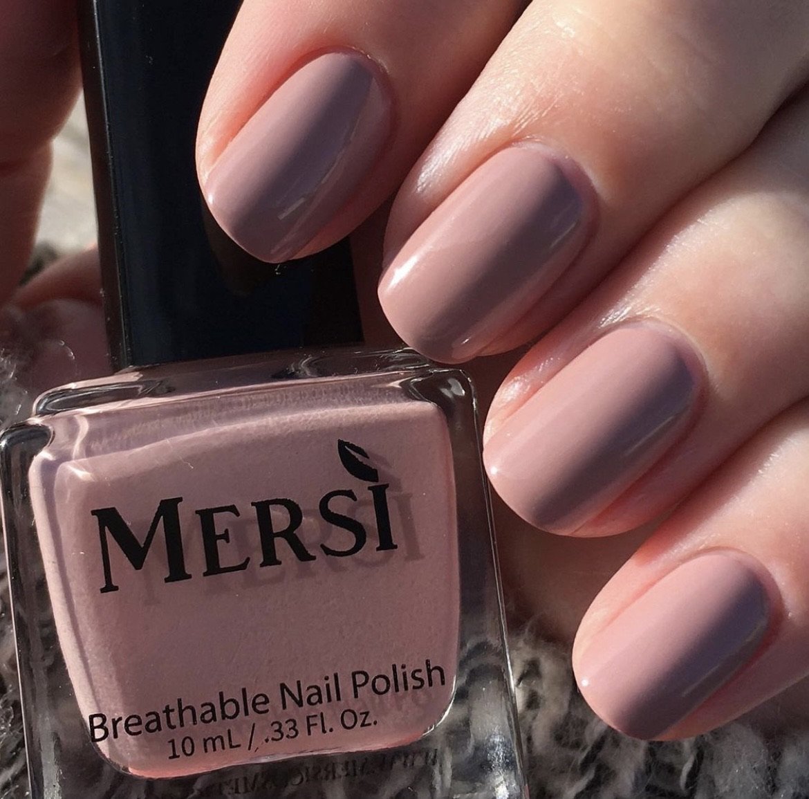 New Salina Breathable Halal Nail Polish 10ML.